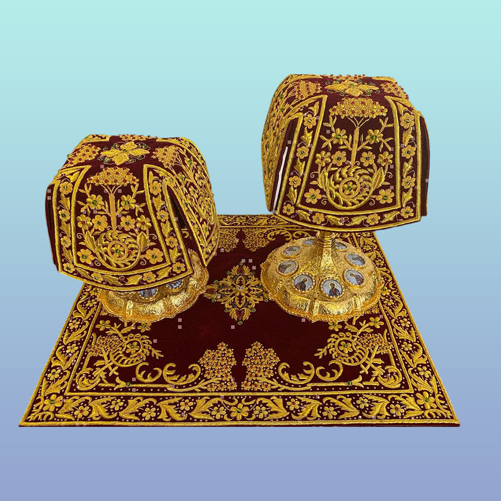 holly table covers