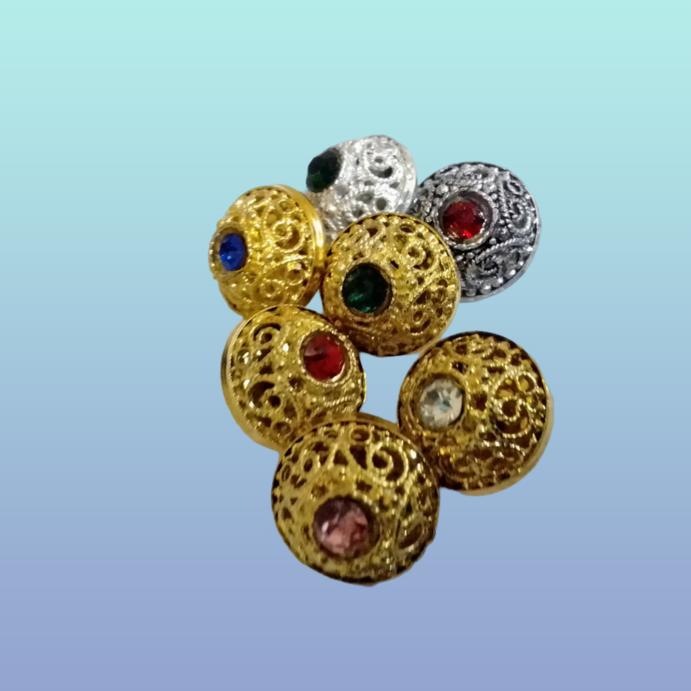 metal button
